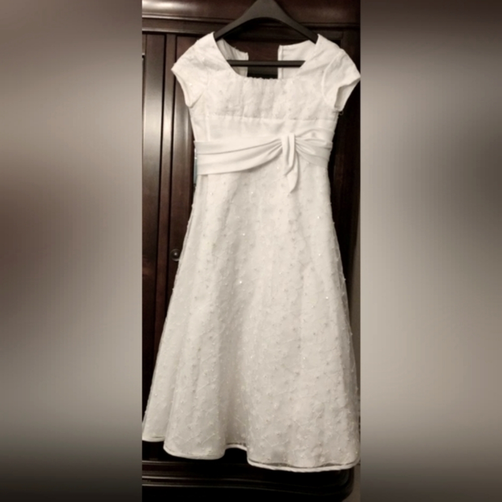Bonnie Jean Girls white sequin dress Sz-10 Flower girls/communion